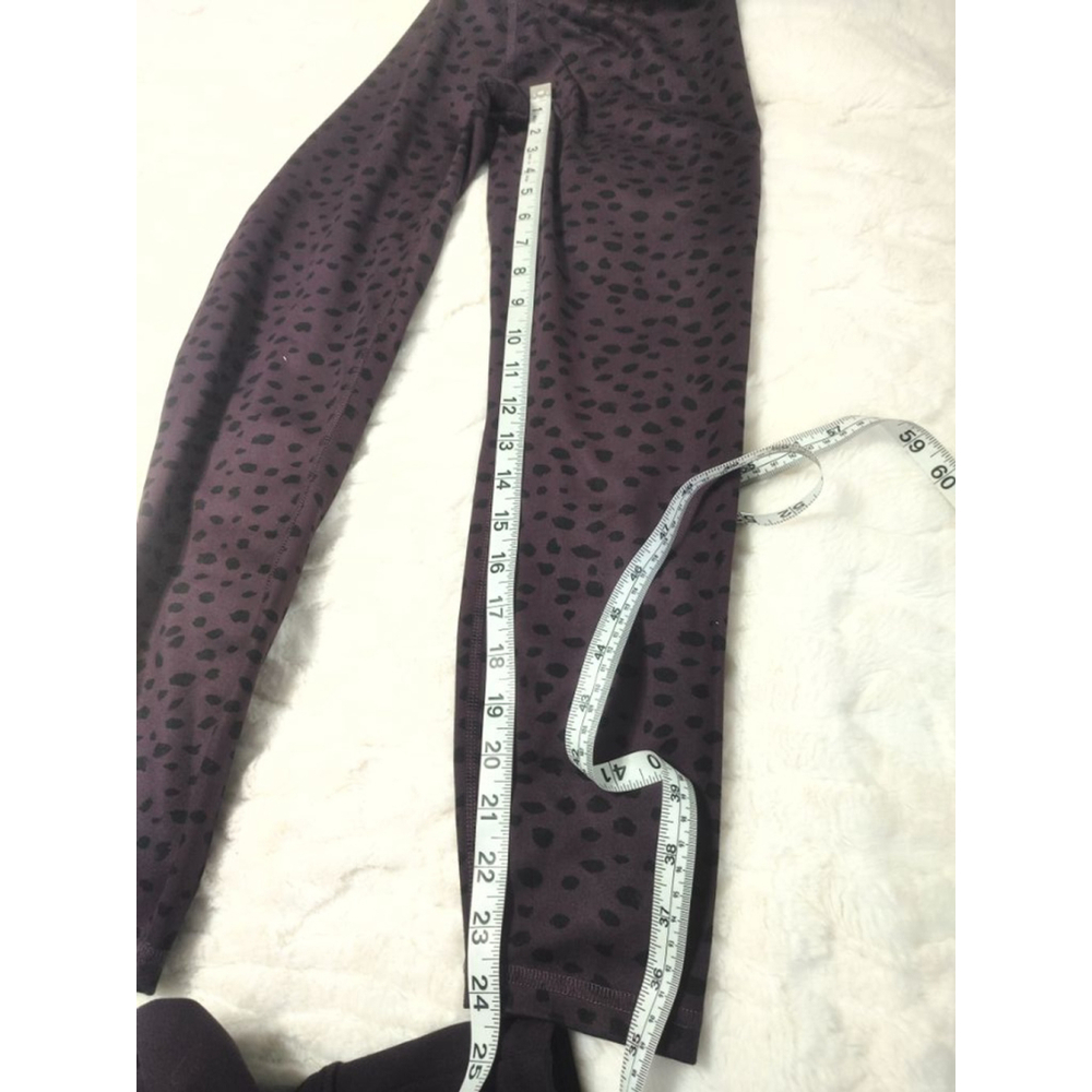 Bundle of 2 Butter Soft Women's Balance Collection Leggings Size M Purple Black - Picture 10 of 11